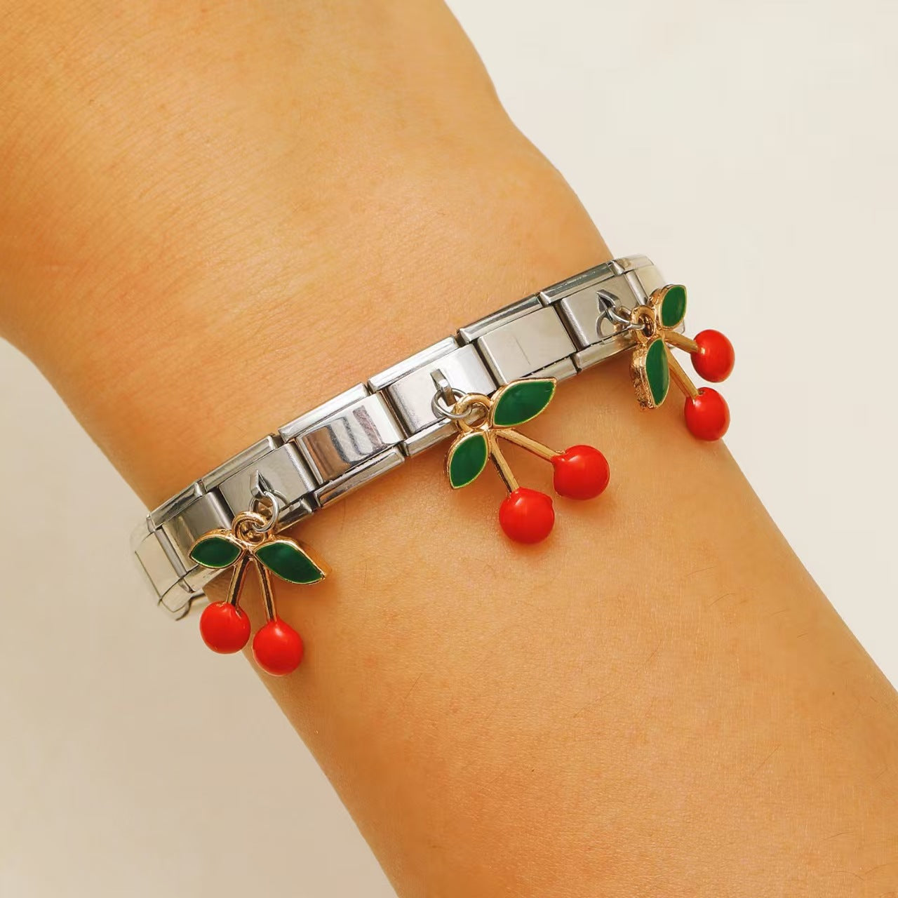 Wholesale Cherry Christmas Tree Pendant Bracelet